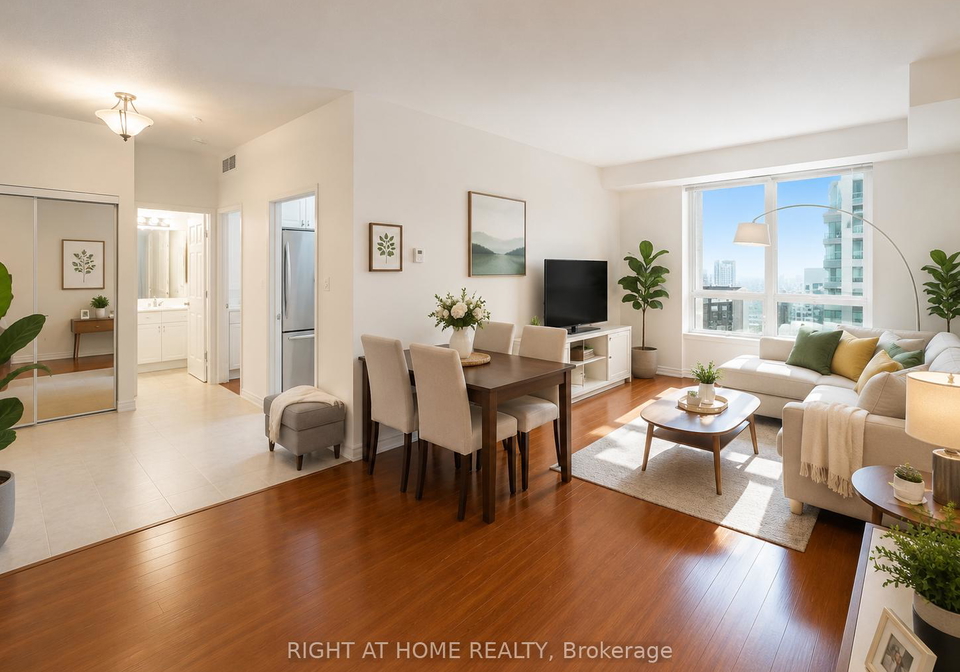 33-empress-avenue-toronto-north-york-ontario-c13669654