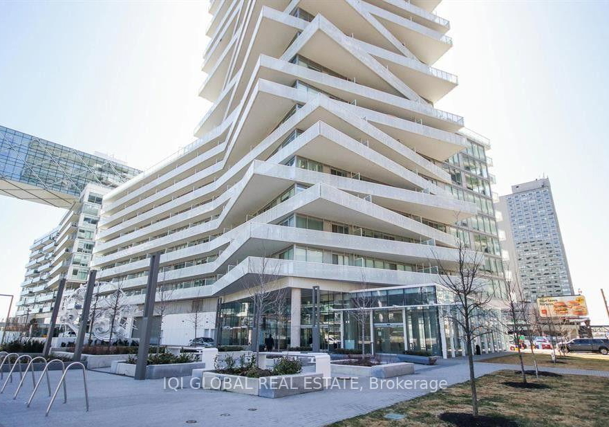 15-queens-quay-street-e-toronto-toronto-ontario-c13669656