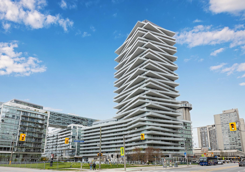 15-queens-quay-e-toronto-toronto-ontario-c13669986