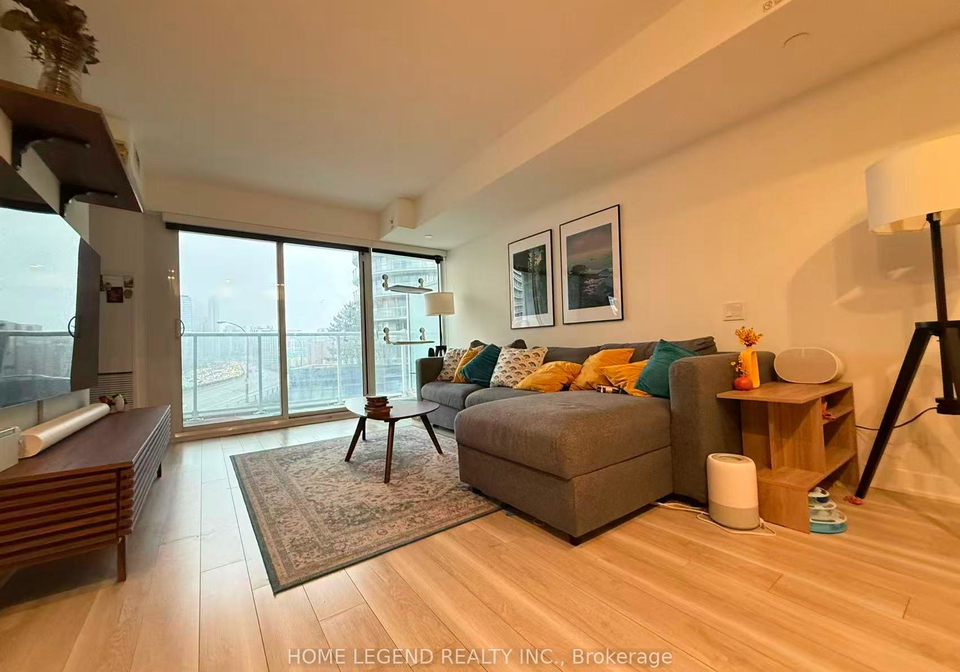 17-bathurst-street-toronto-toronto-ontario-c13669994