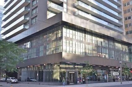 770-bay-street-toronto-toronto-ontario-c13670384