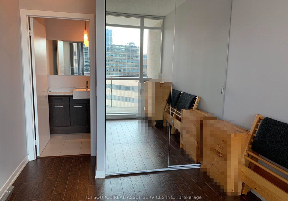 770-bay-street-toronto-toronto-ontario-c13670384