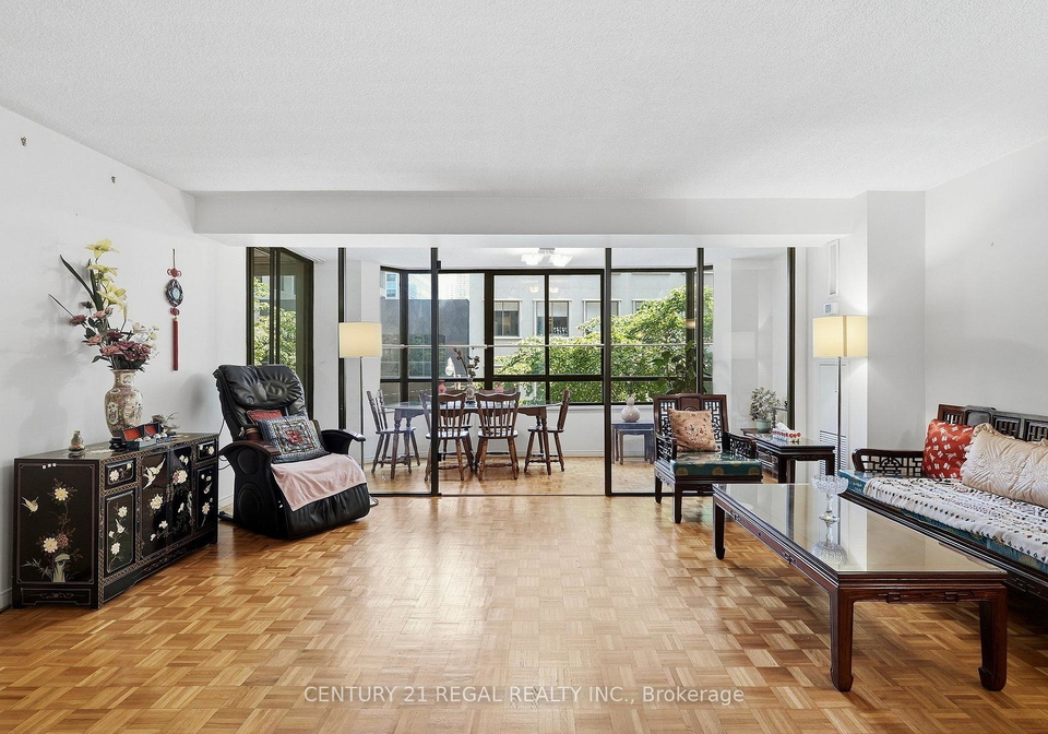 280-simcoe-street-toronto-toronto-ontario-c13670392