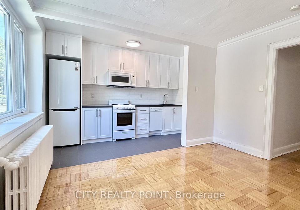 396-avenue-road-toronto-toronto-ontario-c13670524