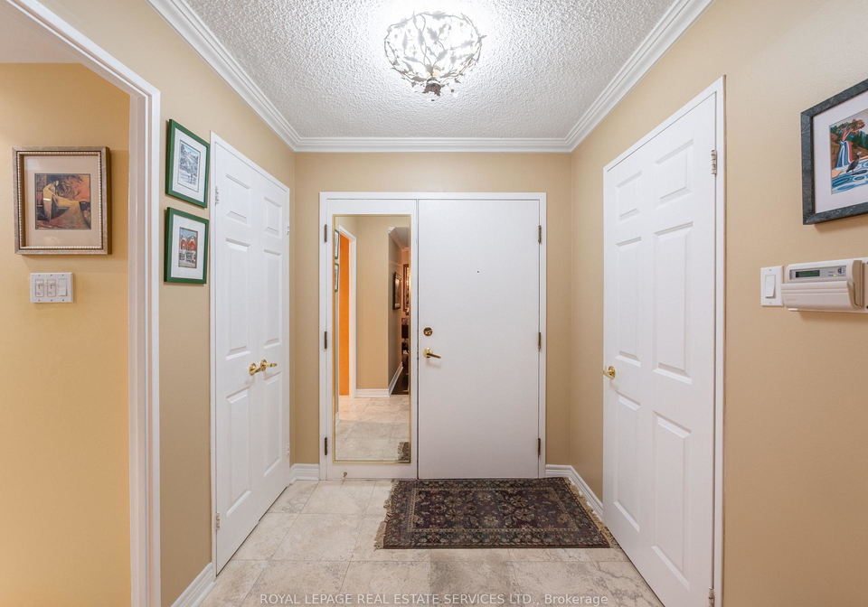 131-beecroft-road-toronto-toronto-ontario-c13670566