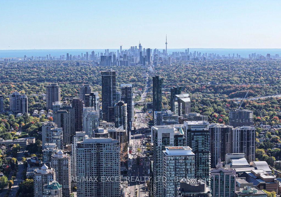 18-holmes-avenue-toronto-north-york-ontario-c13670580