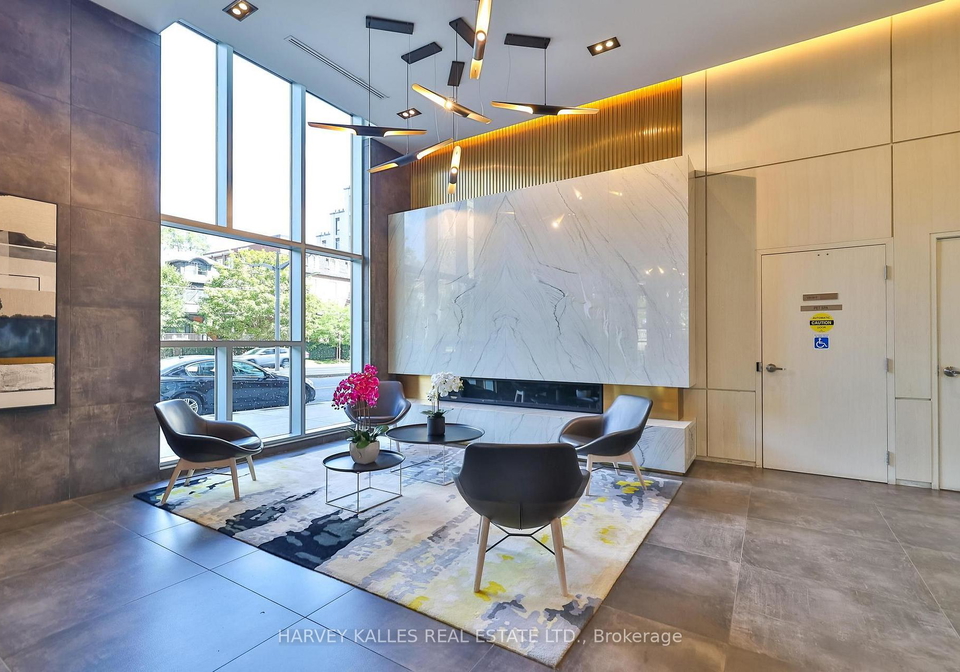 223-st-clair-avenue-w-toronto-toronto-ontario-c13671046