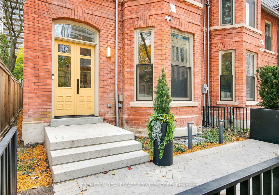 11-gloucester-street-toronto-toronto-ontario-c13671406