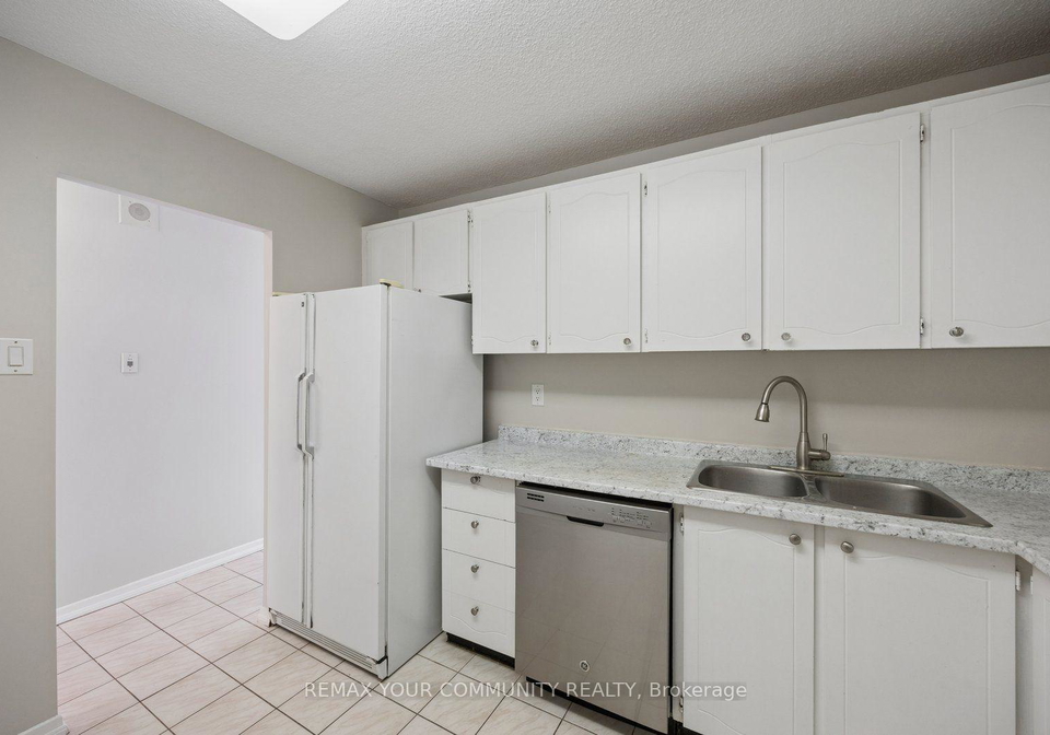 10-tangreen-court-toronto-toronto-ontario-c13671410