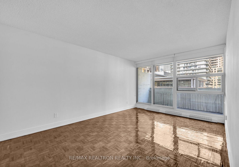 33-isabella-street-toronto-toronto-ontario-c13671424