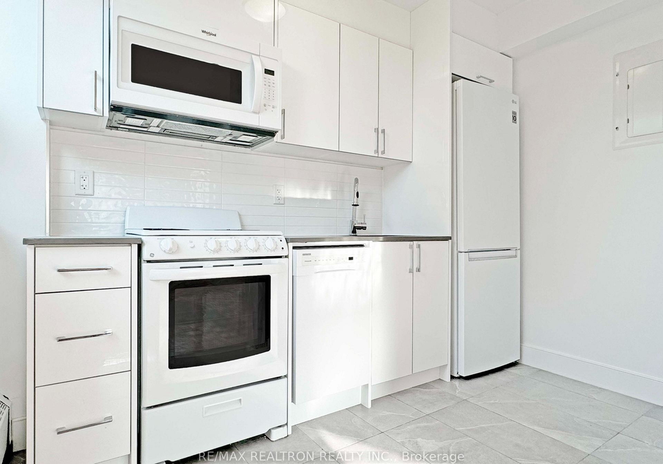 485-huron-street-toronto-toronto-ontario-c13671746