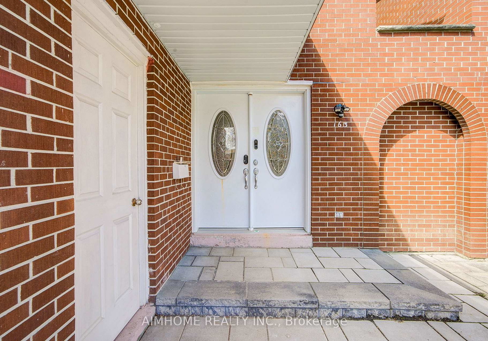 163-chipwood-crescent-toronto-north-york-ontario-c13671918