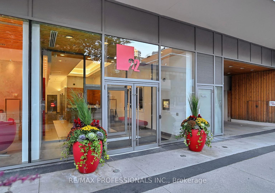 22-wellesley-street-e-toronto-toronto-ontario-c13672274