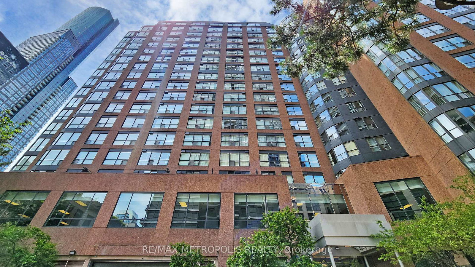7-carlton-street-toronto-toronto-ontario-c13672338