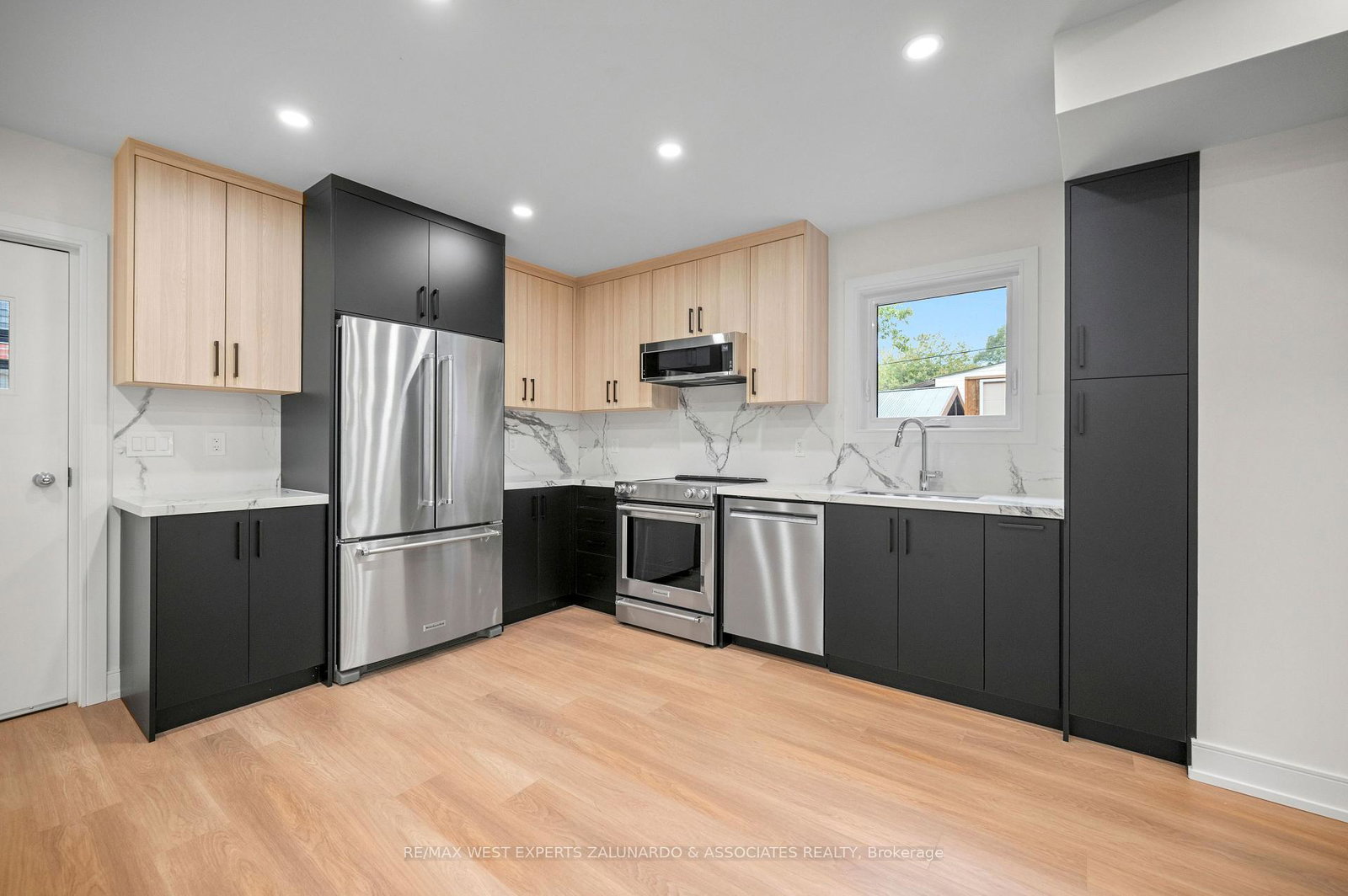 41glenholme-avenue-toronto-toronto-ontario-c13672646