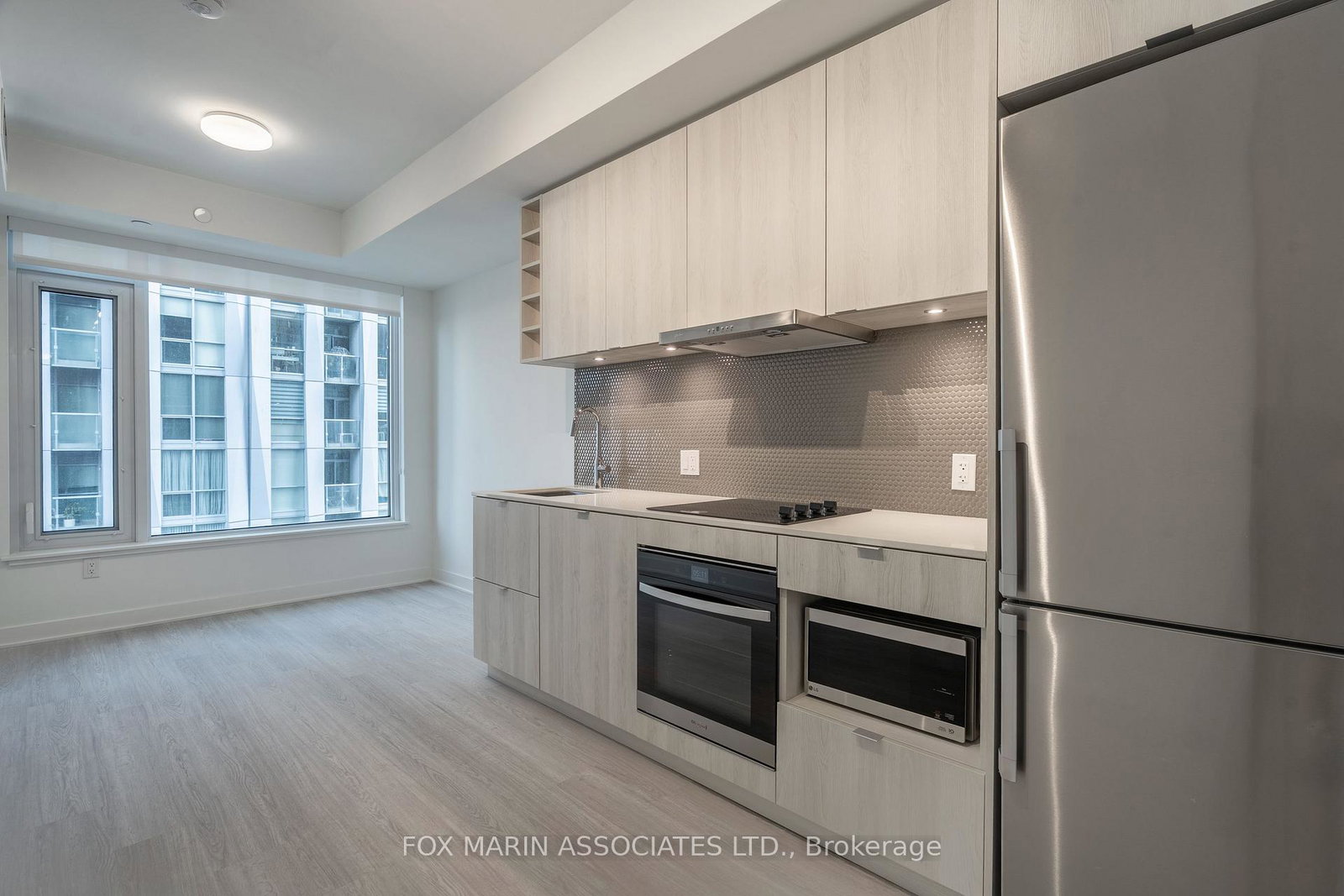 11-yorkville-avenue-toronto-toronto-ontario-c13672946