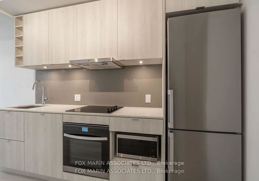 11-yorkville-avenue-toronto-toronto-ontario-c13672996