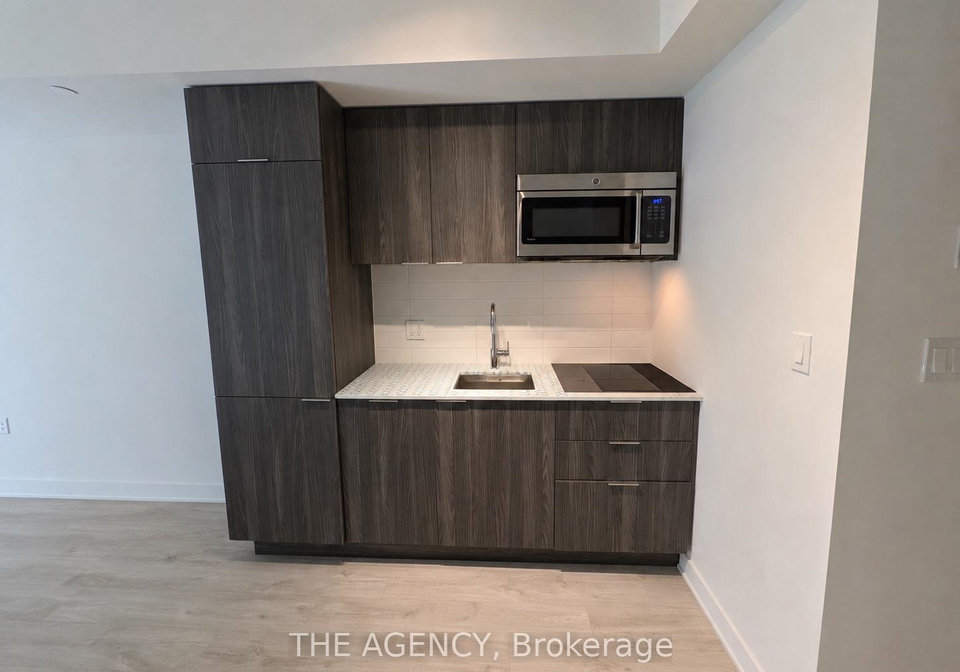 27-bathurst-street-toronto-toronto-ontario-c13673002