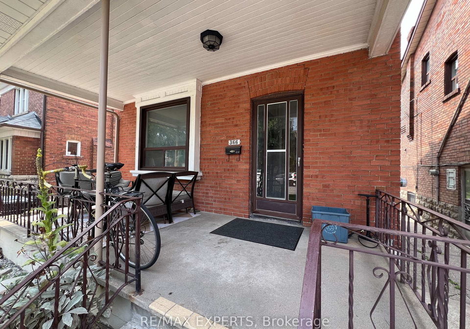 366-lauder-avenue-toronto-toronto-ontario-c13673046