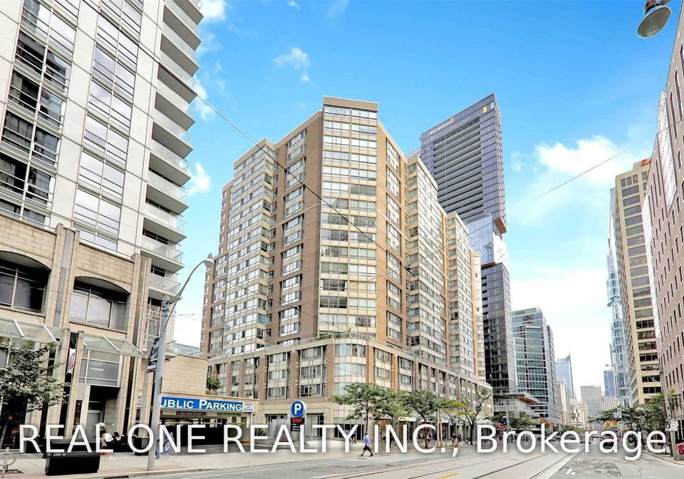 711-bay-street-toronto-toronto-ontario-c13673078