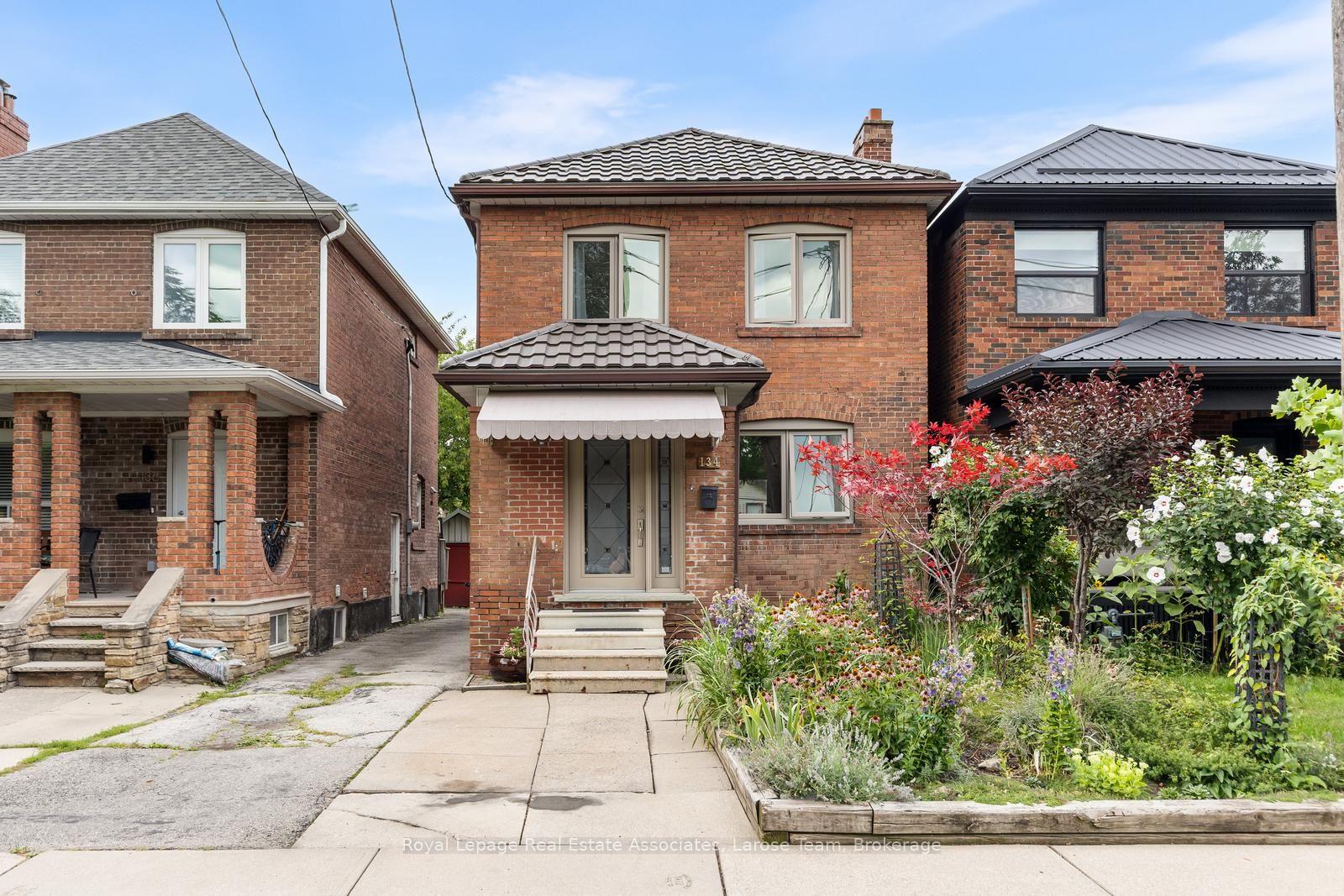 134-holland-park-avenue-toronto-toronto-ontario-c13673148