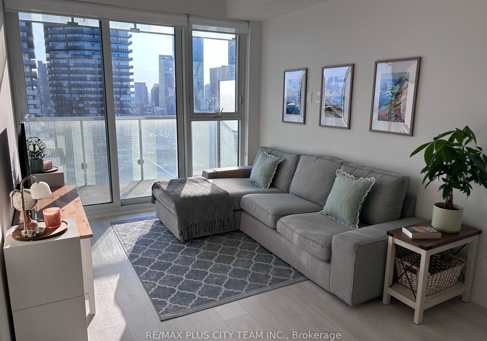 15-lower-jarvis-street-toronto-toronto-ontario-c13673184