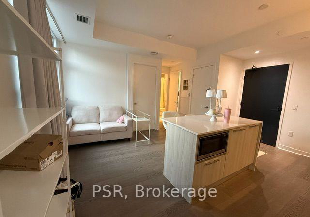 501-adelaide-street-w-toronto-toronto-ontario-c13673426