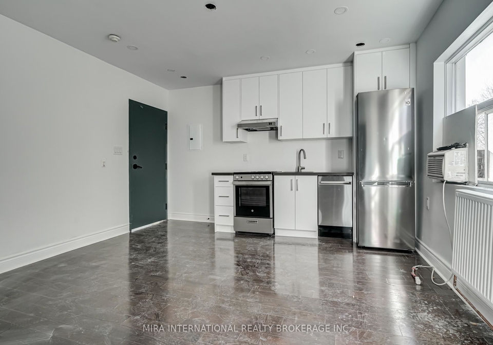180-sherbourne-street-toronto-toronto-ontario-c13673466