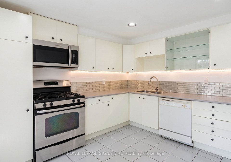 395-clinton-street-toronto-toronto-ontario-c13673506