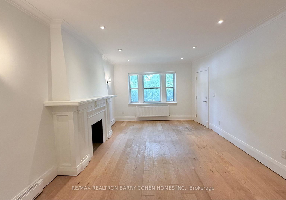 107-chatsworth-drive-toronto-toronto-ontario-c13673512