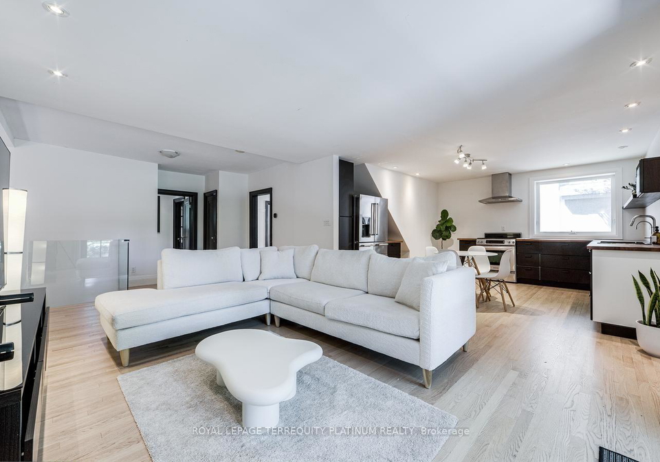 204-ellerslie-avenue-toronto-toronto-ontario-c13673522