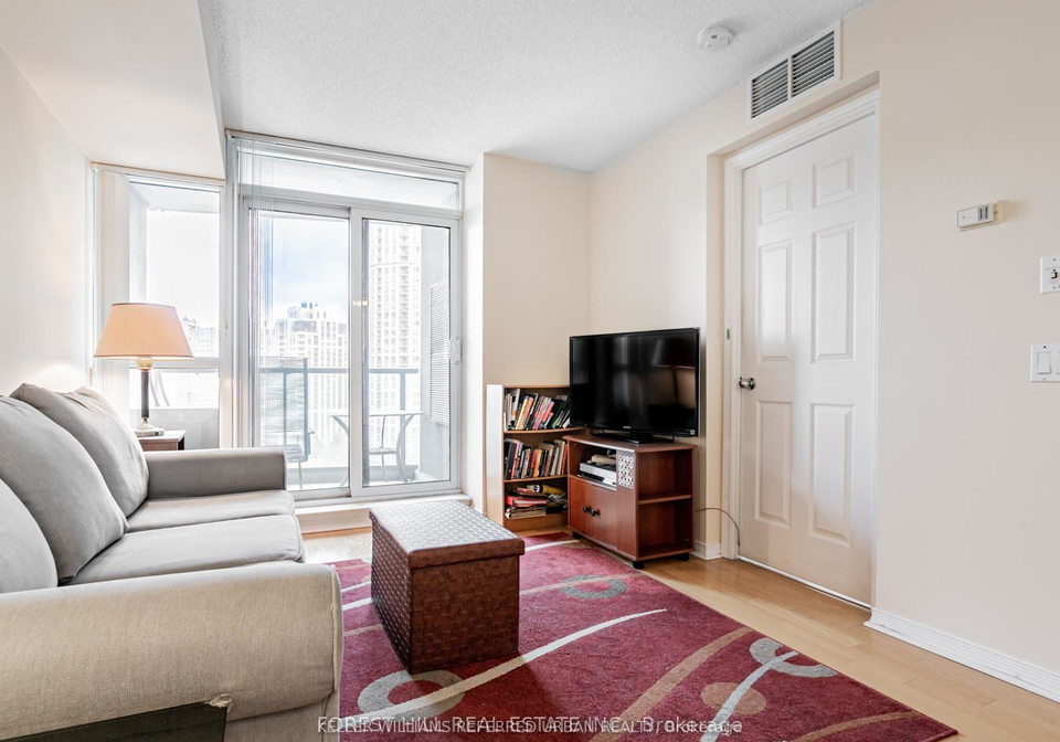 30-harrison-garden-boulevard-toronto-north-york-ontario-c13673558