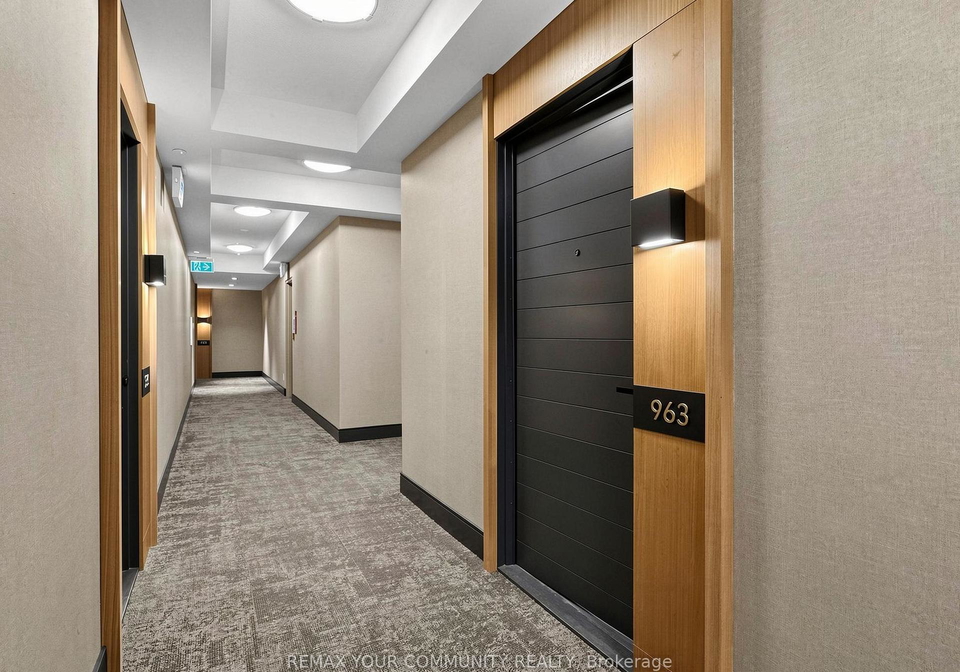 25-adra-grado-way-toronto-north-york-ontario-c13673562