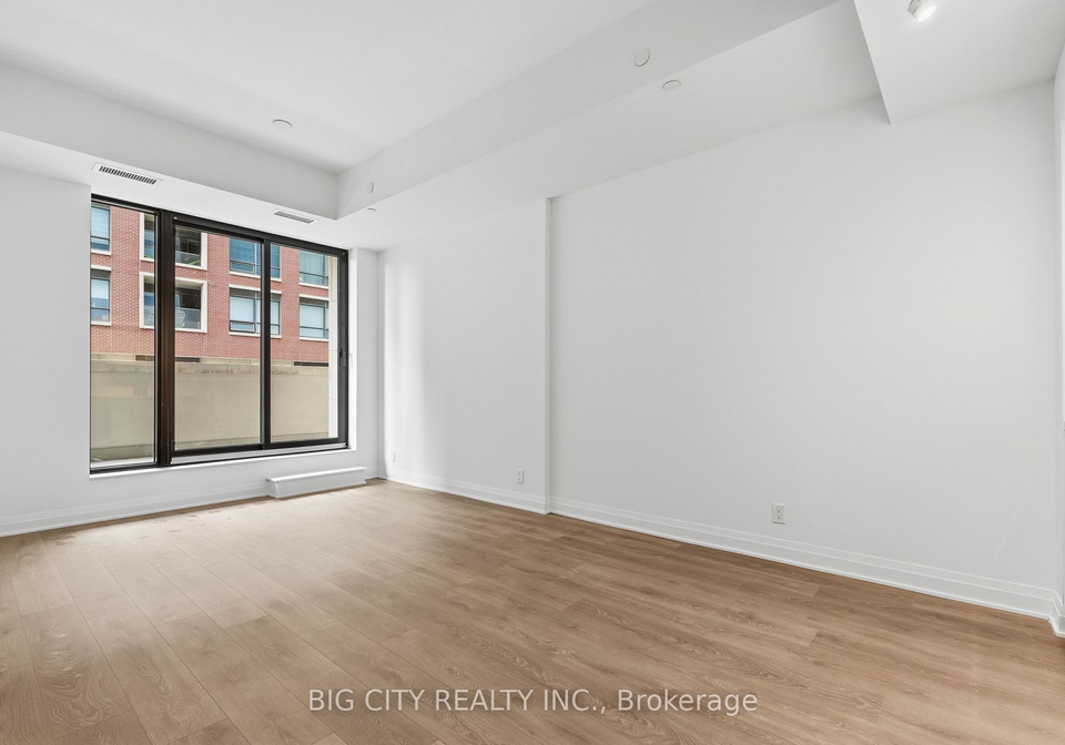 25-frederick-todd-way-toronto-east-york-ontario-c13673598