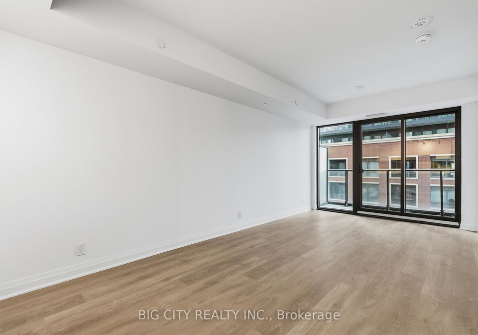 25-frederick-todd-way-toronto-east-york-ontario-c13673690