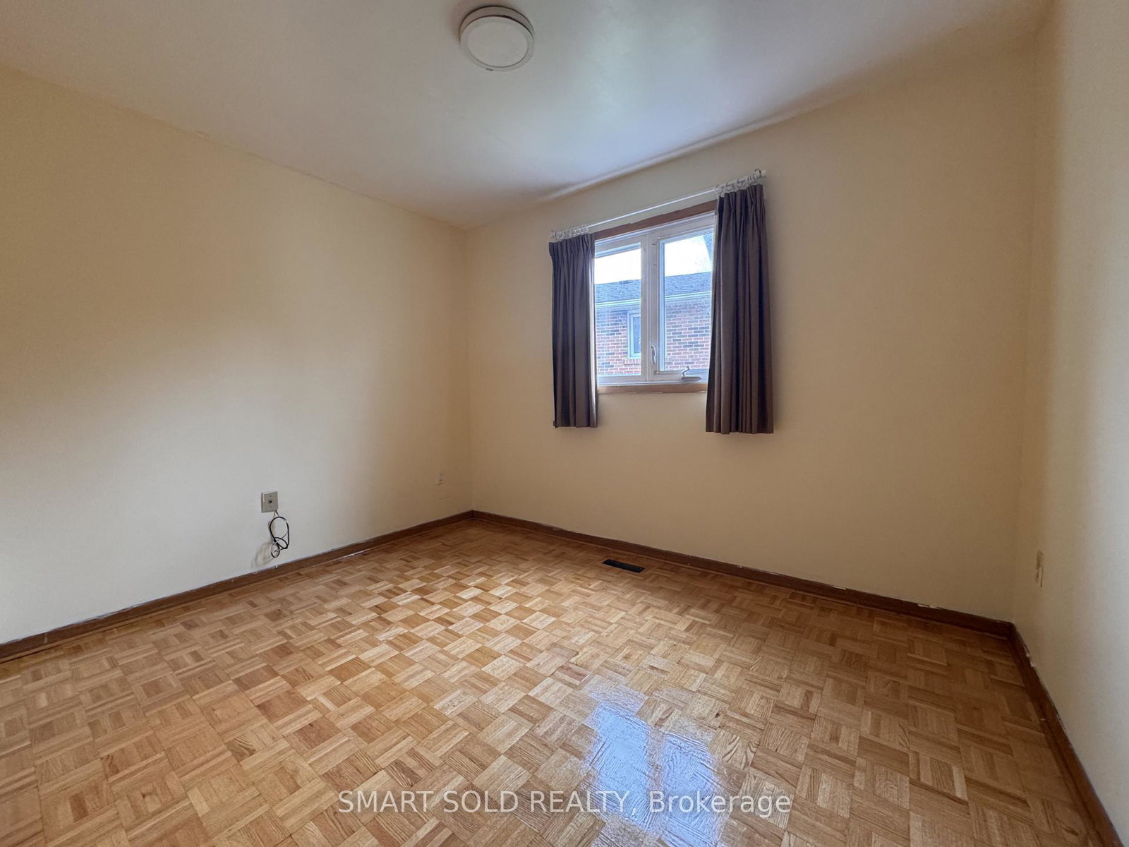243-shawnee-circle-toronto-north-york-ontario-c13673890