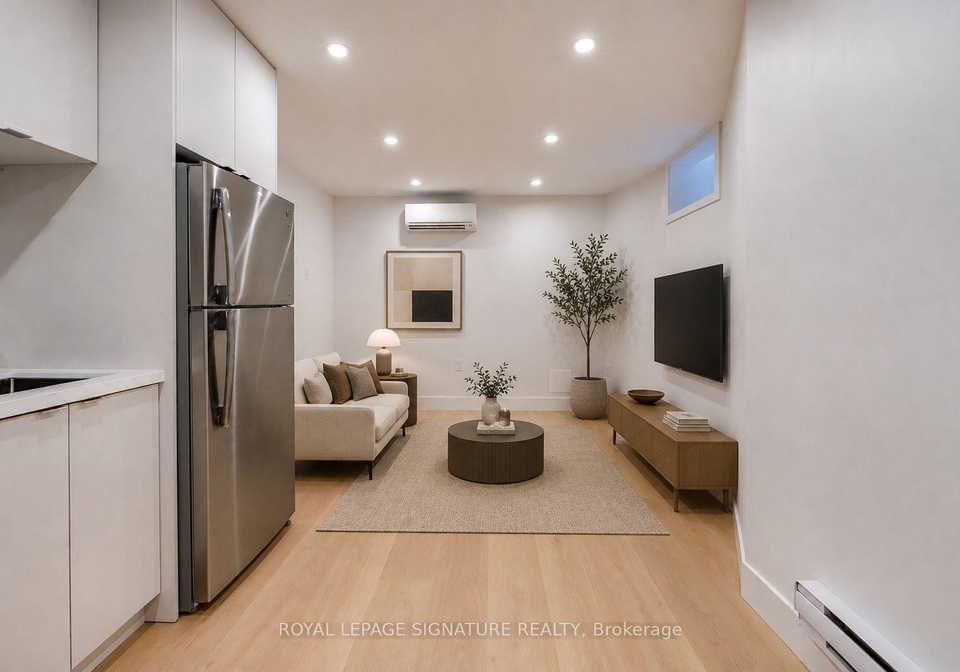 390-palmerston-boulevard-toronto-toronto-ontario-c13674024