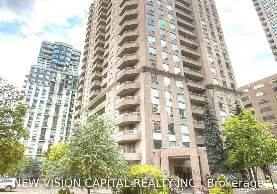 18-hillcrest-avenue-toronto-north-york-ontario-c13674138