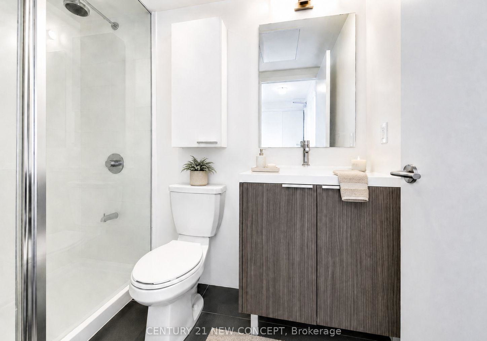 2-sonic-way-toronto-east-york-ontario-c13674276