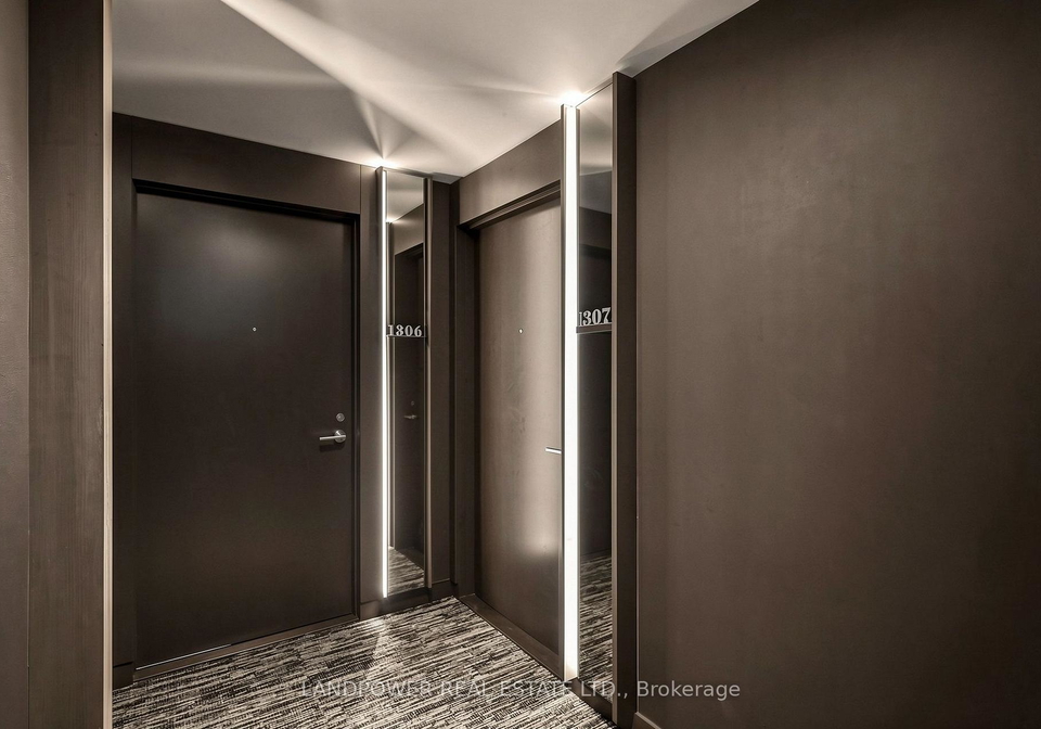 11-yorkville-avenue-toronto-toronto-ontario-c13674472