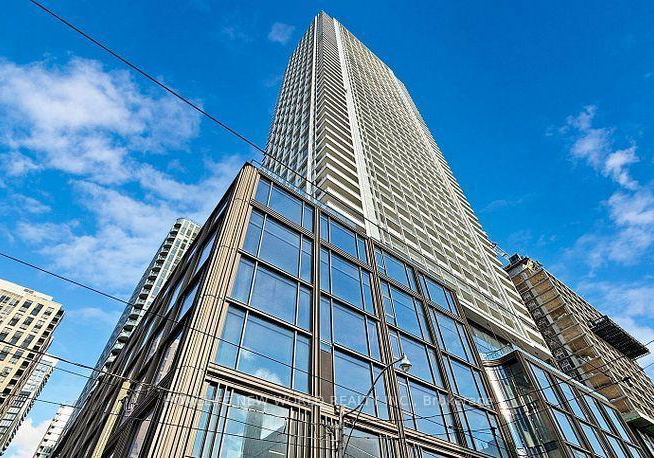 88-queen-street-e-toronto-toronto-ontario-c13674494