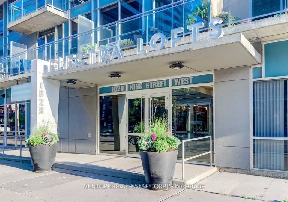 1029-king-street-w-toronto-toronto-ontario-c13674584