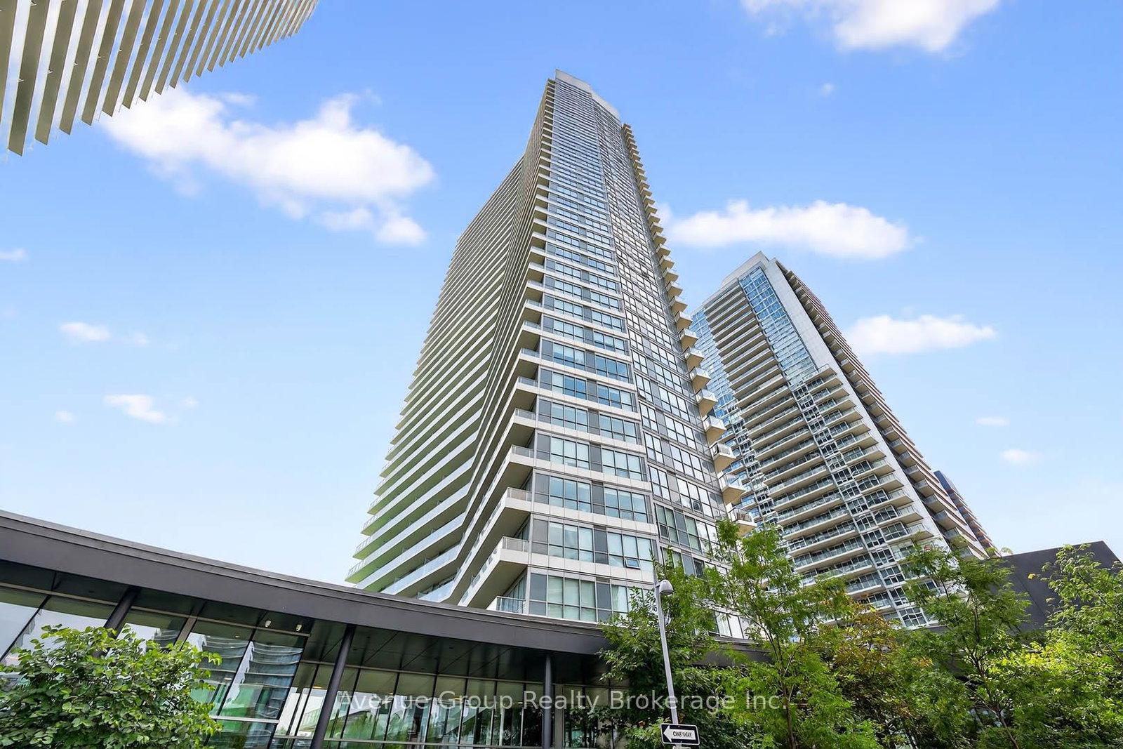 115-mcmahon-drive-toronto-north-york-ontario-c13674708