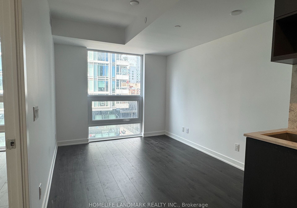 100-queen-street-e-toronto-toronto-ontario-c13674926