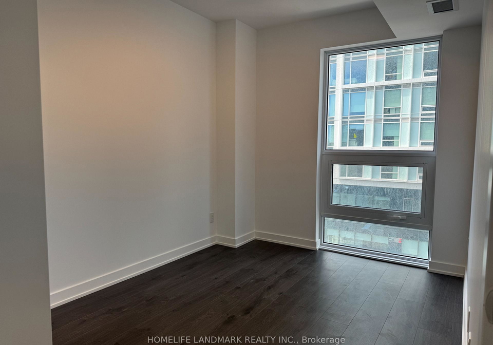 100-queen-street-e-toronto-toronto-ontario-c13674926