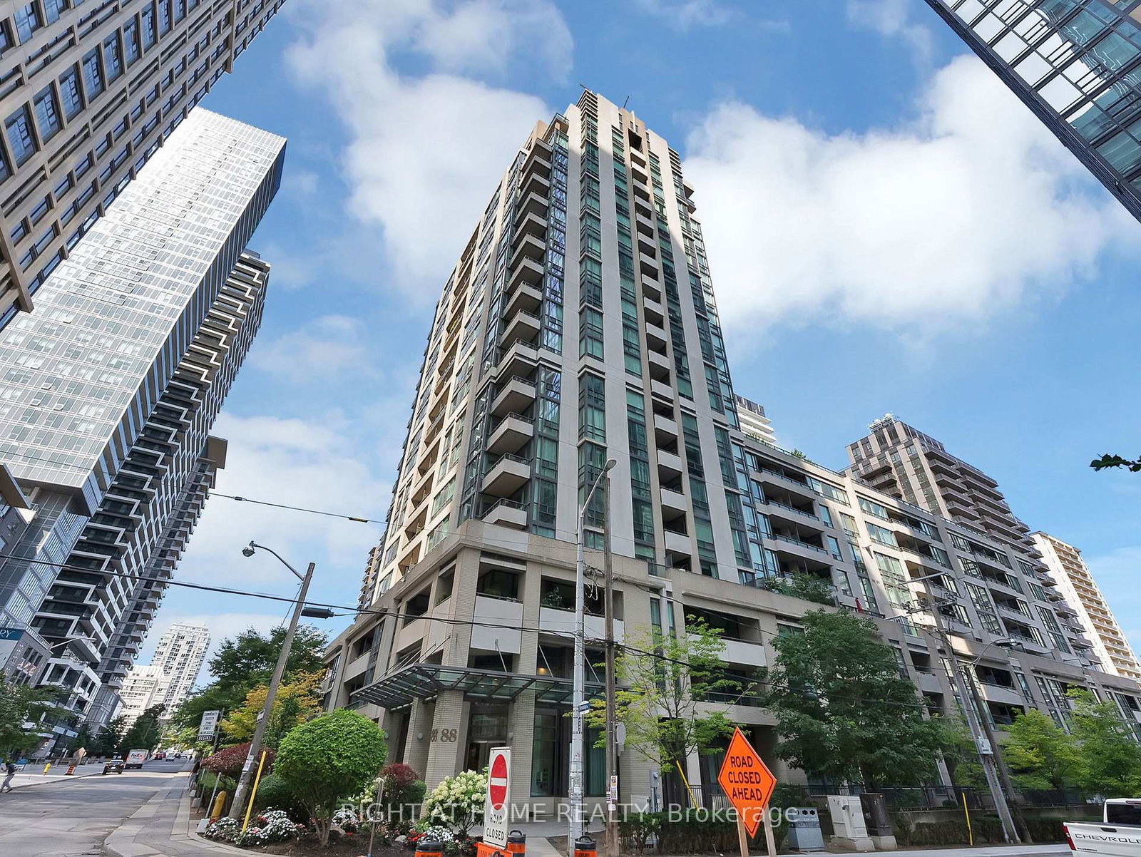 88-broadway-avenue-toronto-toronto-ontario-c13675180