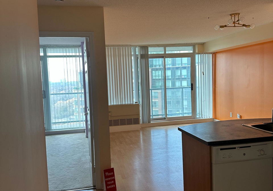 5508-yonge-street-toronto-toronto-ontario-c13675216
