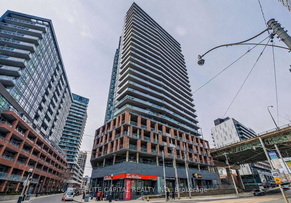 20-bruyeres-mews-toronto-toronto-ontario-c13675458