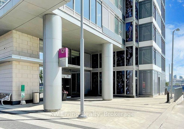 121-mcmahon-drive-toronto-north-york-ontario-c13675696