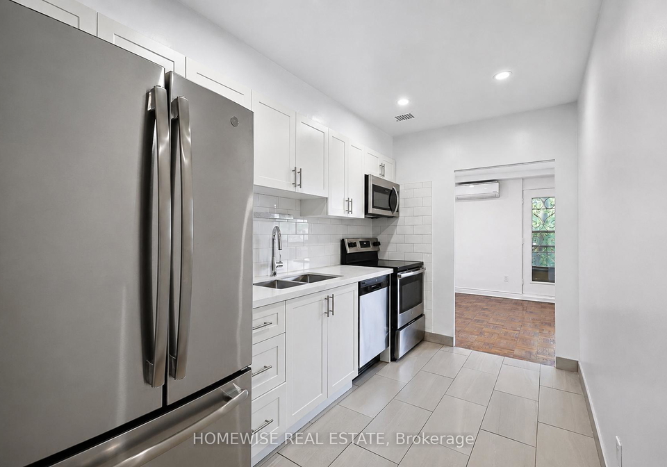 2500-bathurst-street-toronto-toronto-ontario-c13675728